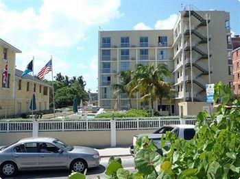 Holiday Inn Express & Suites Nassau Buitenkant foto