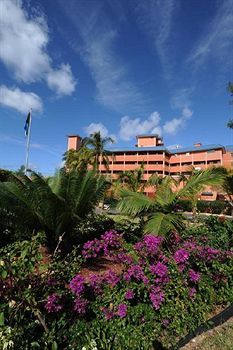 Holiday Inn Express & Suites Nassau Buitenkant foto