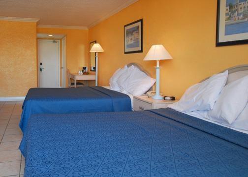 Holiday Inn Express & Suites Nassau Kamer foto